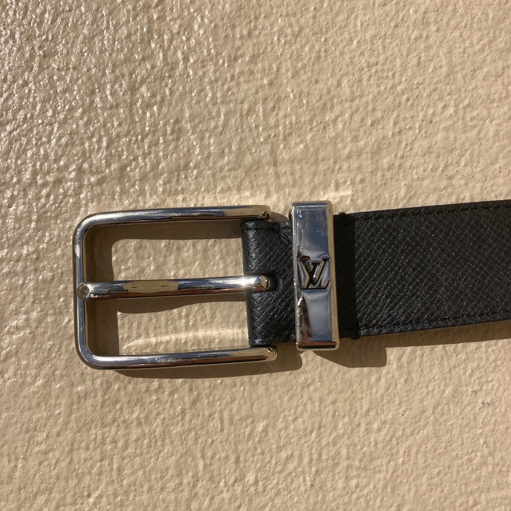 Louis Vuitton Men’s Belt black silver 90/36 M0000